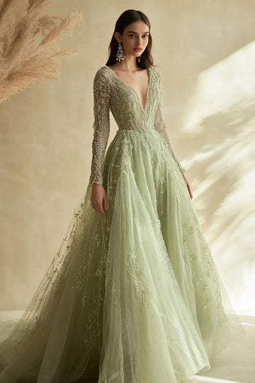 Dusty Sage Lace Applique Tyll V-hals Ballkjole med lange ermer